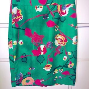 NWT JCrew Factory Floral Pencil Skirt, Size 00